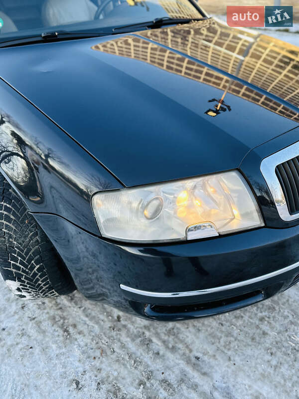 Лифтбек Skoda Superb 2005 в Луцке