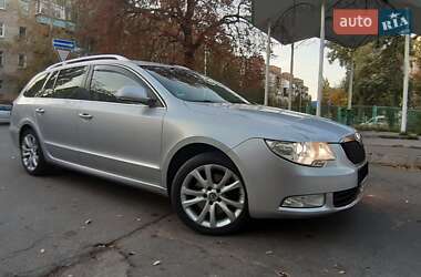 Универсал Skoda Superb 2012 в Киеве