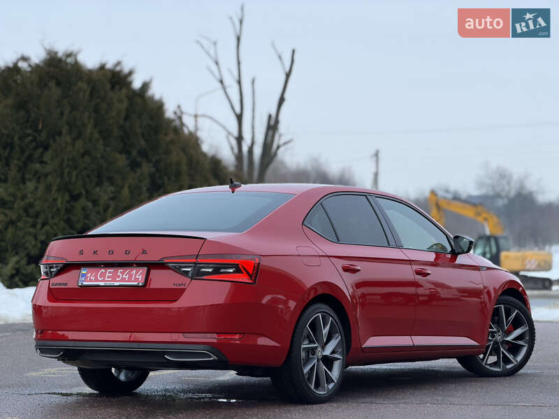 Лифтбек Skoda Superb 2022 в Дрогобыче