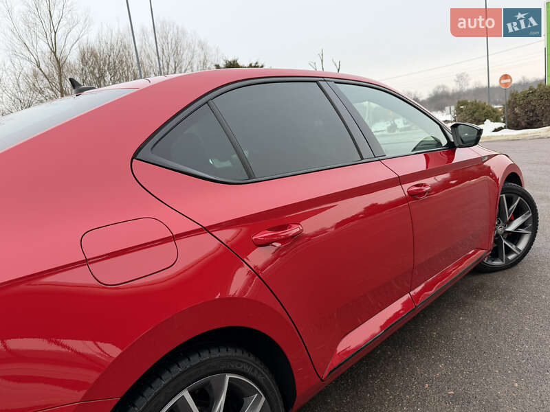 Лифтбек Skoda Superb 2022 в Дрогобыче