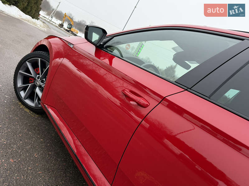 Лифтбек Skoda Superb 2022 в Дрогобыче