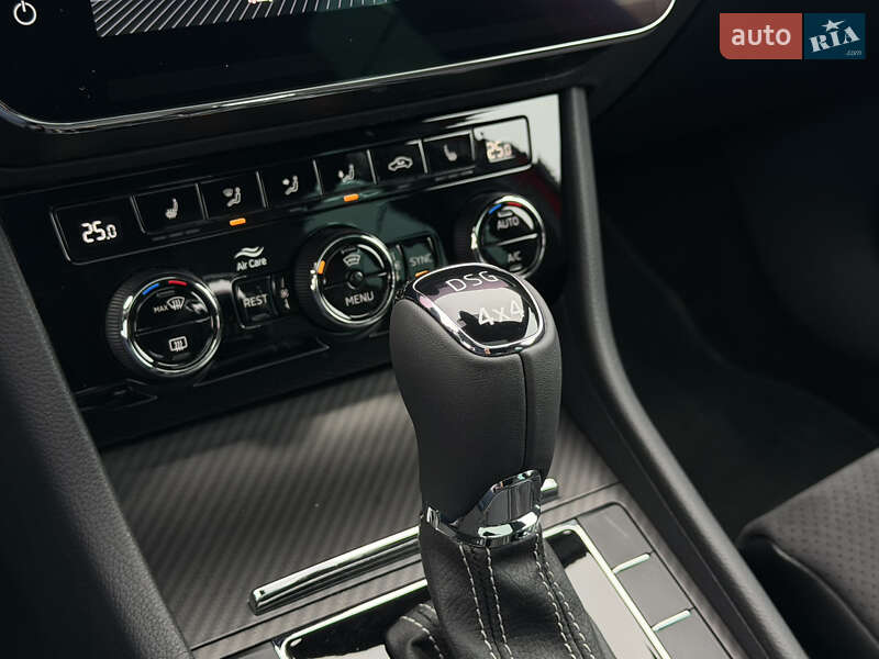 Лифтбек Skoda Superb 2022 в Дрогобыче