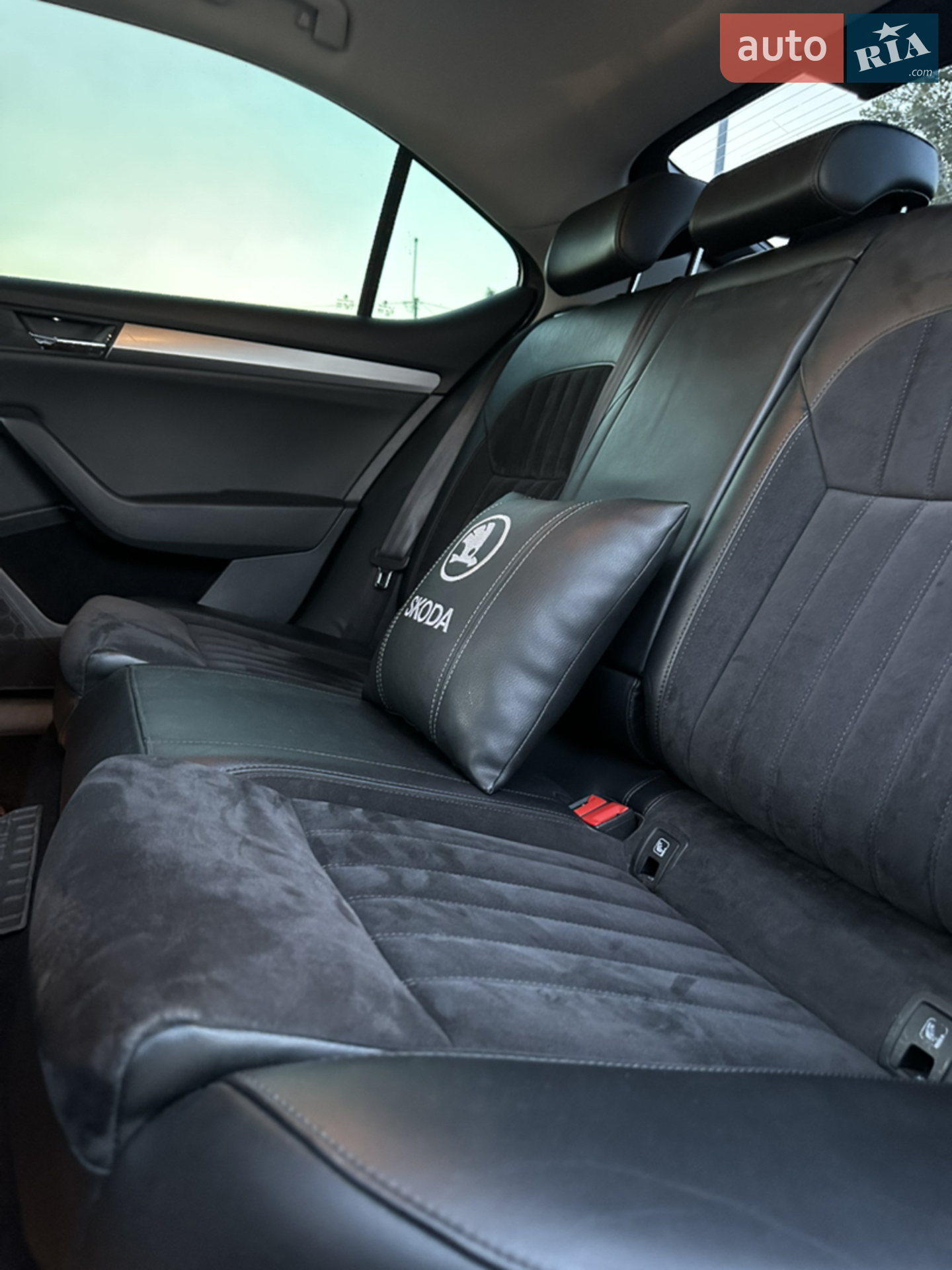 2016 Skoda Superb - мініатюра 15