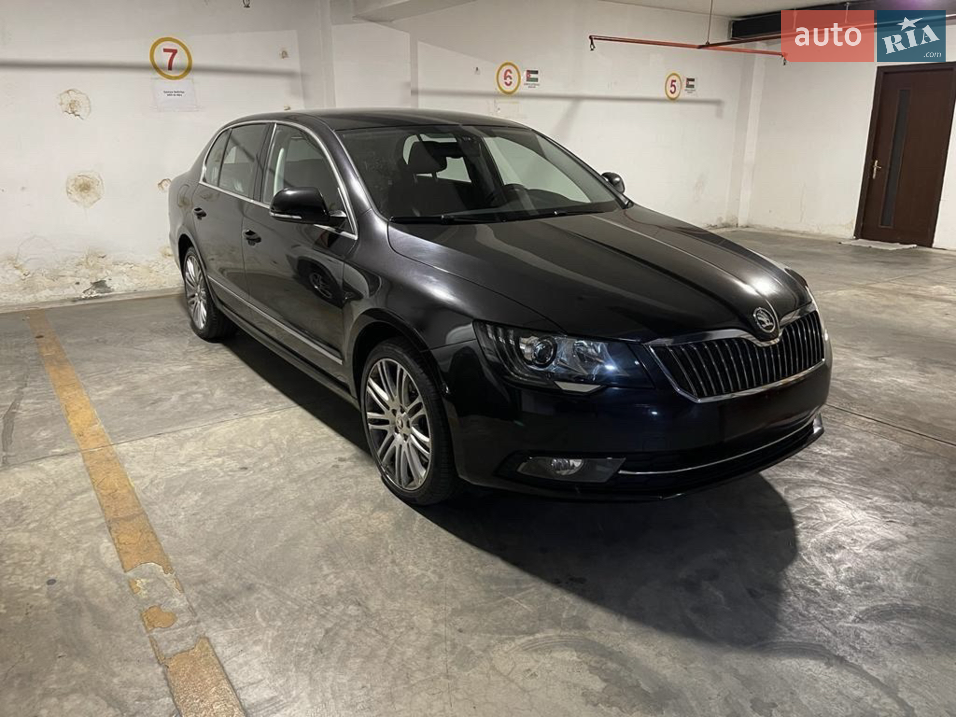 2014 Skoda Superb - мініатюра 2