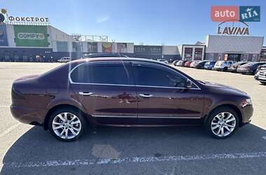 Универсал Skoda Superb 2012 в Киеве