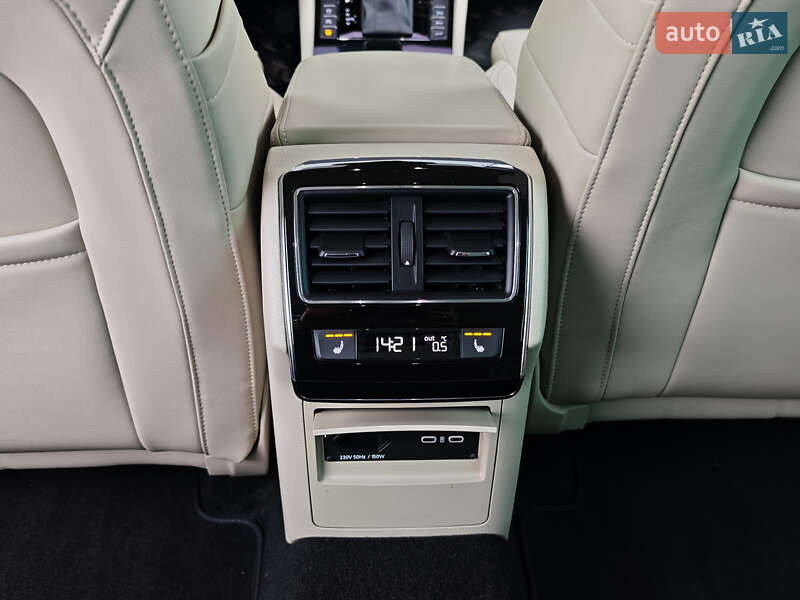 Универсал Skoda Superb 2020 в Луцке фото 46 Универсал Skoda Superb 2020 в Луцке
