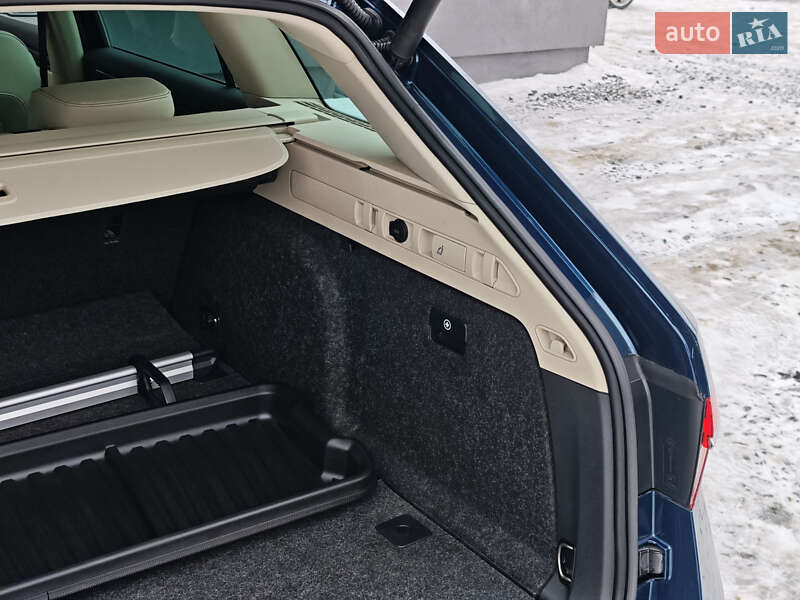 Универсал Skoda Superb 2020 в Луцке фото 48 Универсал Skoda Superb 2020 в Луцке