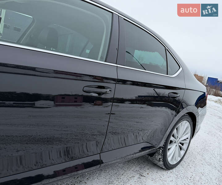Лифтбек Skoda Superb 2017 в Дрогобыче