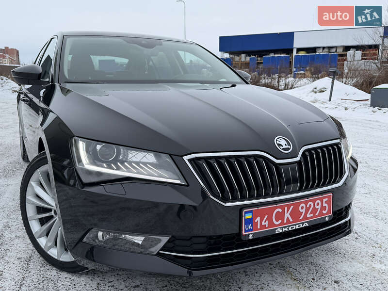 Лифтбек Skoda Superb 2017 в Дрогобыче