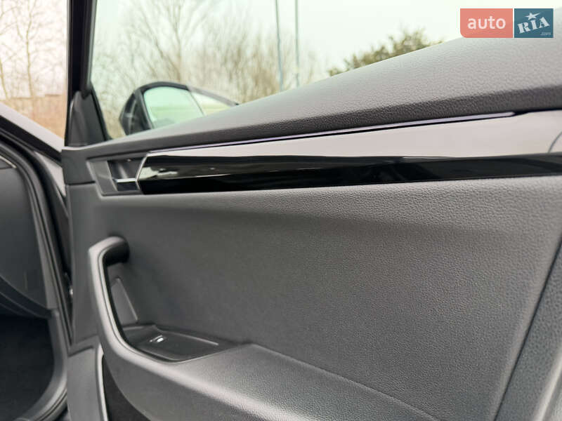 Лифтбек Skoda Superb 2017 в Дрогобыче