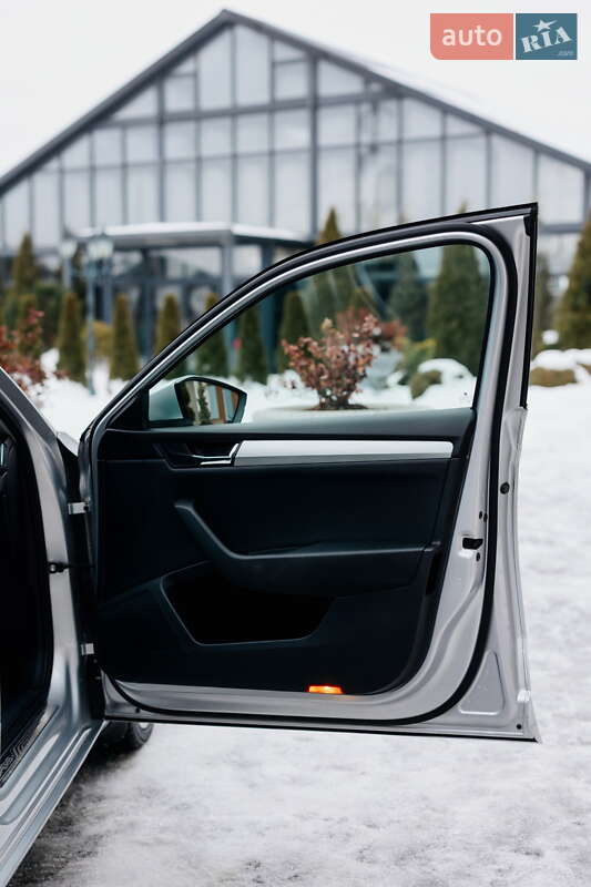 Универсал Skoda Superb 2016 в Стрые фото 73 Универсал Skoda Superb 2016 в Стрые