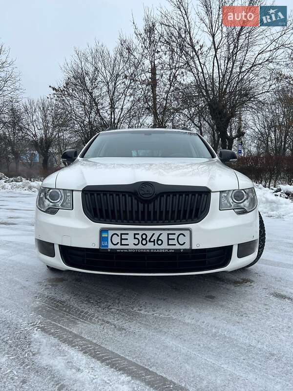 Универсал Skoda Superb 2012 в Черновцах