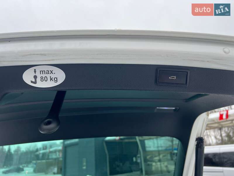 Универсал Skoda Superb 2012 в Черновцах