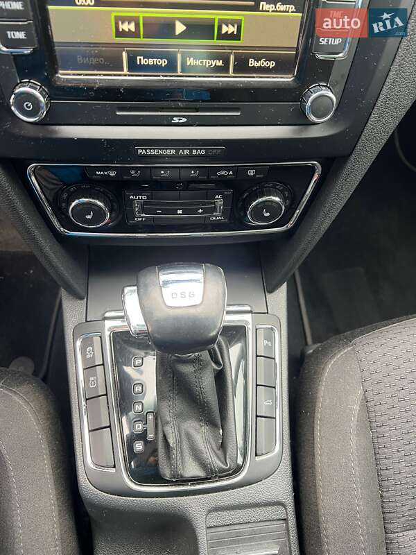 Универсал Skoda Superb 2012 в Черновцах