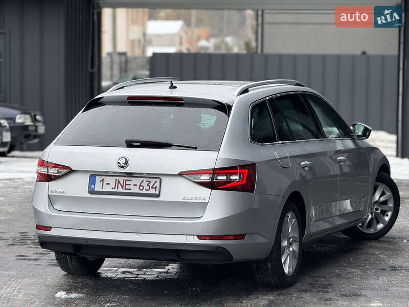 Универсал Skoda Superb 2018 в Ровно