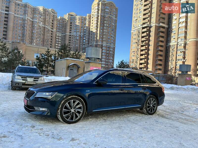 Универсал Skoda Superb 2019 в Киеве фото 35 Универсал Skoda Superb 2019 в Киеве