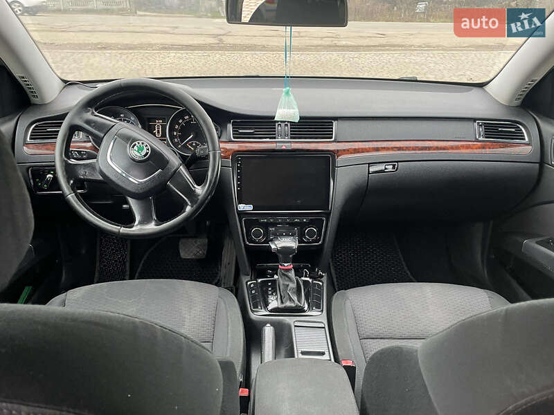 Ліфтбек Skoda Superb 2010 в Львові фото 9 Ліфтбек Skoda Superb 2010 в Львові