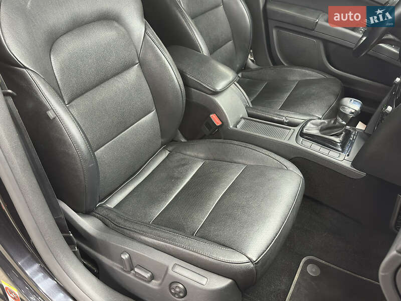 Ліфтбек Skoda Superb 2011 в Харкові