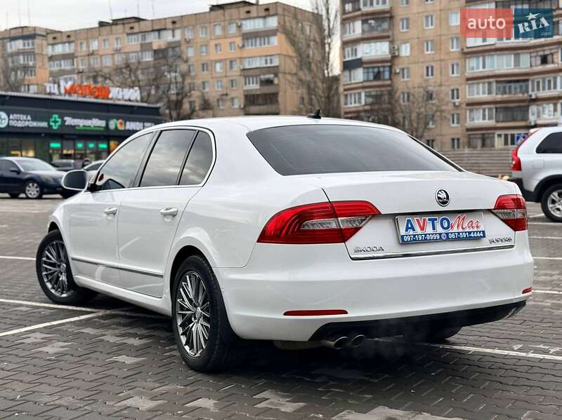 Ліфтбек Skoda Superb 2013 в Кривому Розі