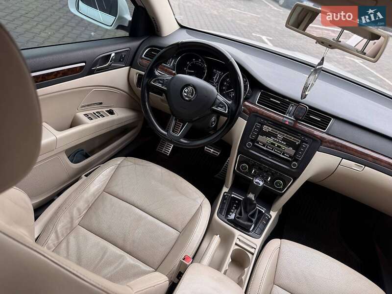 Ліфтбек Skoda Superb 2013 в Кривому Розі