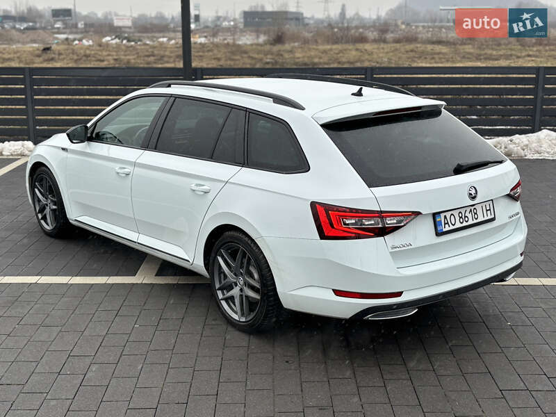 Універсал Skoda Superb 2017 в Ужгороді