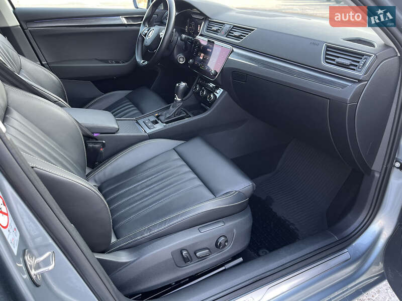 Універсал Skoda Superb 2021 в Хоролі