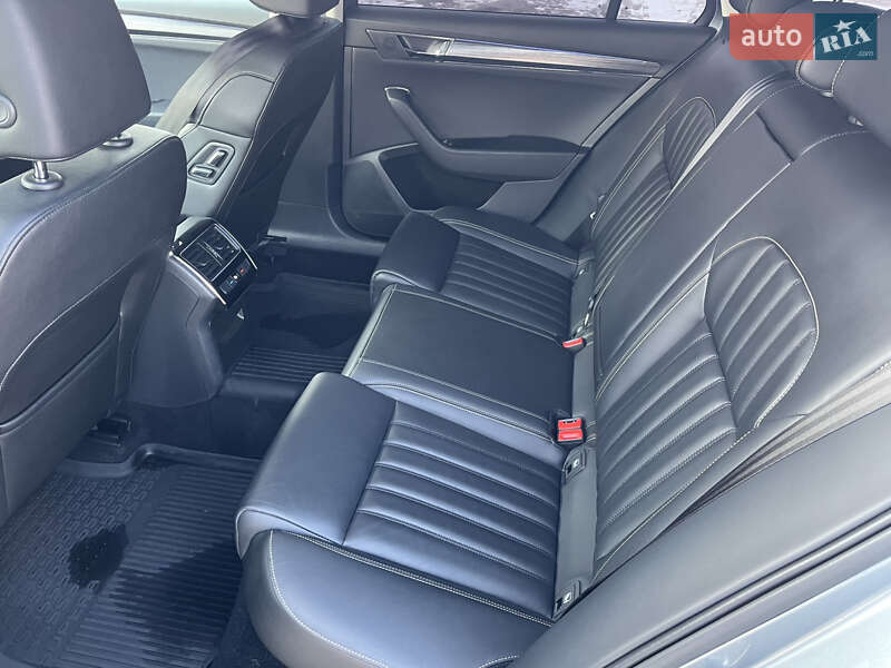 Універсал Skoda Superb 2021 в Хоролі