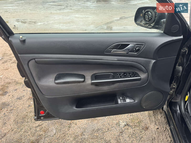 Лифтбек Skoda Superb 2006 в Кропивницком фото 28 Лифтбек Skoda Superb 2006 в Кропивницком