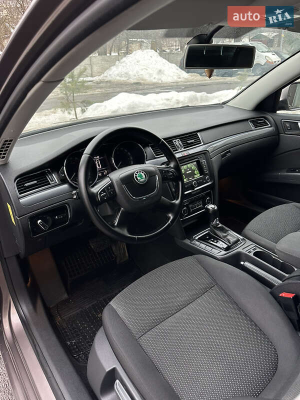 Универсал Skoda Superb 2013 в Ровно фото 11 Универсал Skoda Superb 2013 в Ровно