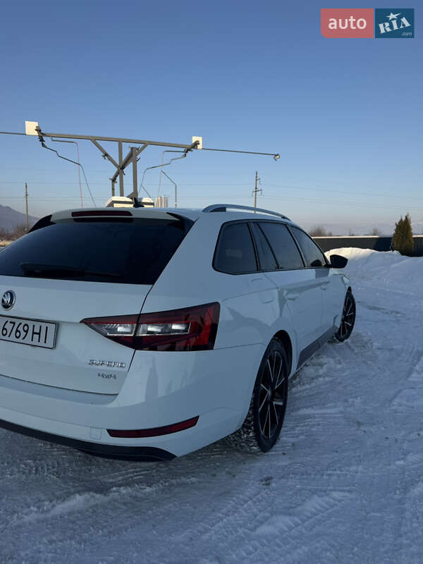 Универсал Skoda Superb 2017 в Хусте