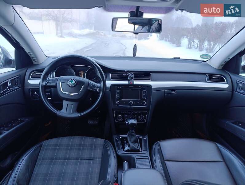 Універсал Skoda Superb 2012 в Кам'янець-Подільському фото 21 Універсал Skoda Superb 2012 в Кам'янець-Подільському