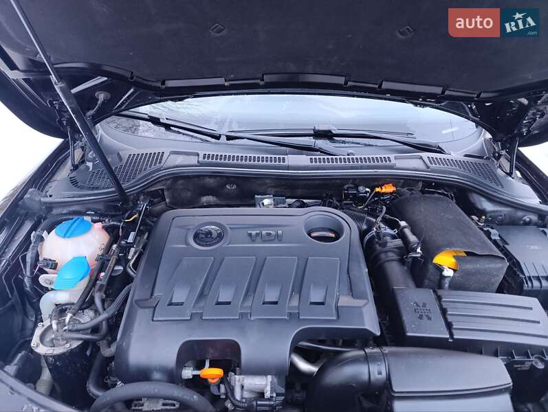 Універсал Skoda Superb 2012 в Кам'янець-Подільському фото 30 Універсал Skoda Superb 2012 в Кам'янець-Подільському