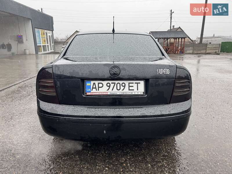 Лифтбек Skoda Superb 2005 в Запорожье