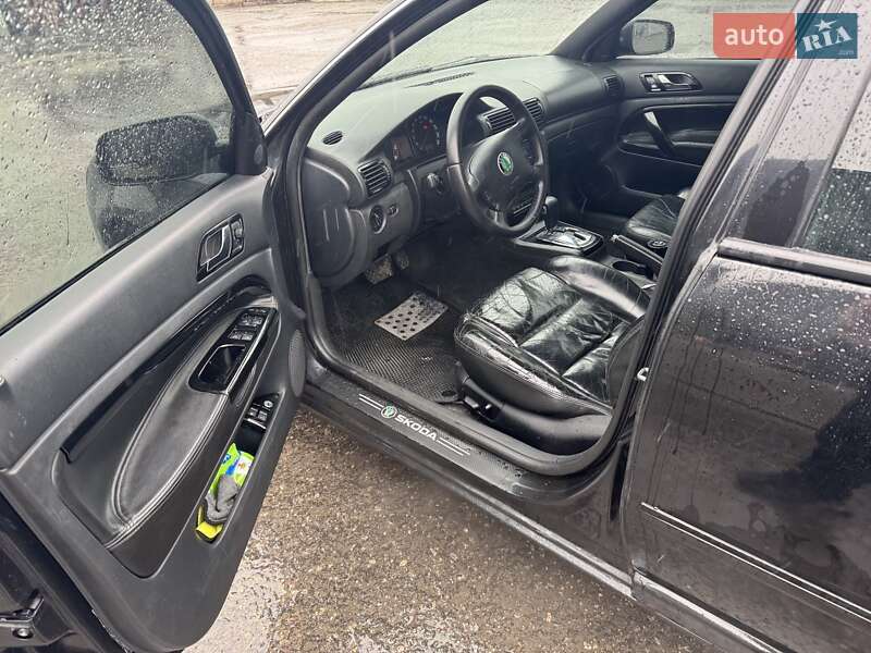 Лифтбек Skoda Superb 2005 в Запорожье