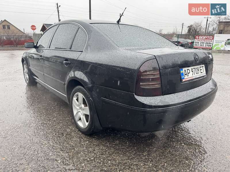 Лифтбек Skoda Superb 2005 в Запорожье