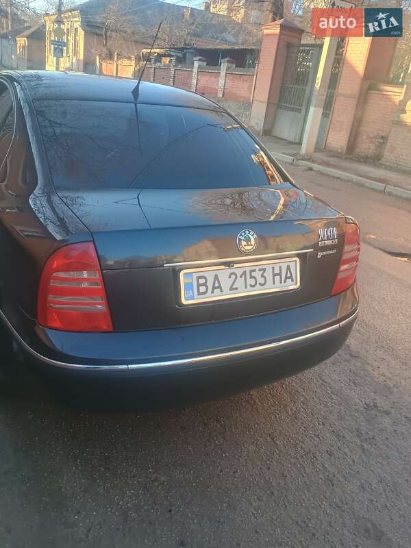 Лифтбек Skoda Superb 2004 в Кропивницком фото 2 Лифтбек Skoda Superb 2004 в Кропивницком