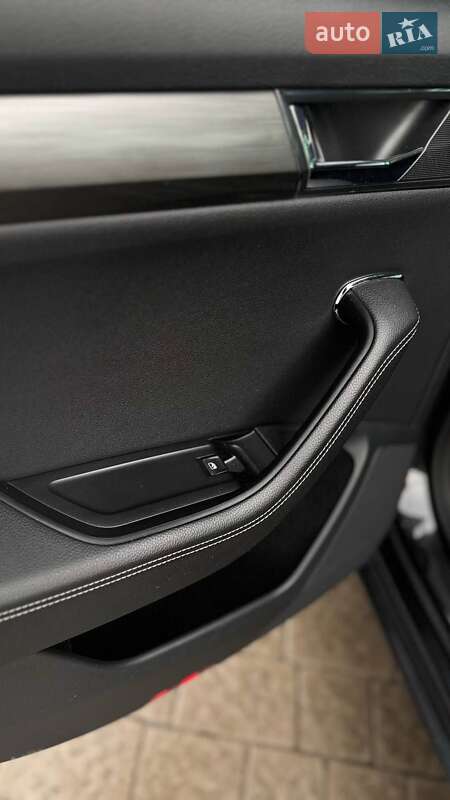 Лифтбек Skoda Superb 2022 в Стрые