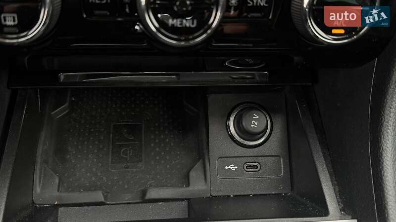 Лифтбек Skoda Superb 2022 в Стрые