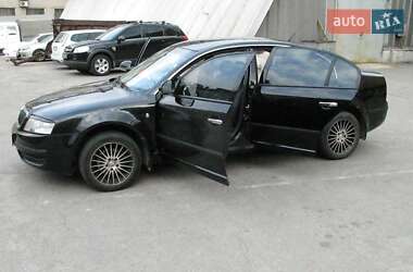 Лифтбек Skoda Superb 2006 в Днепре