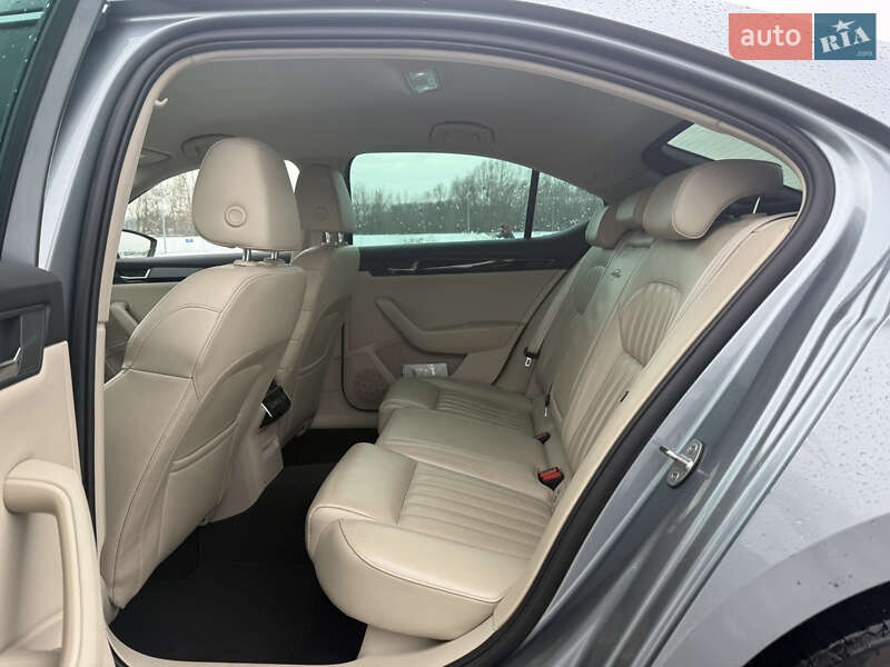 Ліфтбек Skoda Superb 2016 в Києві