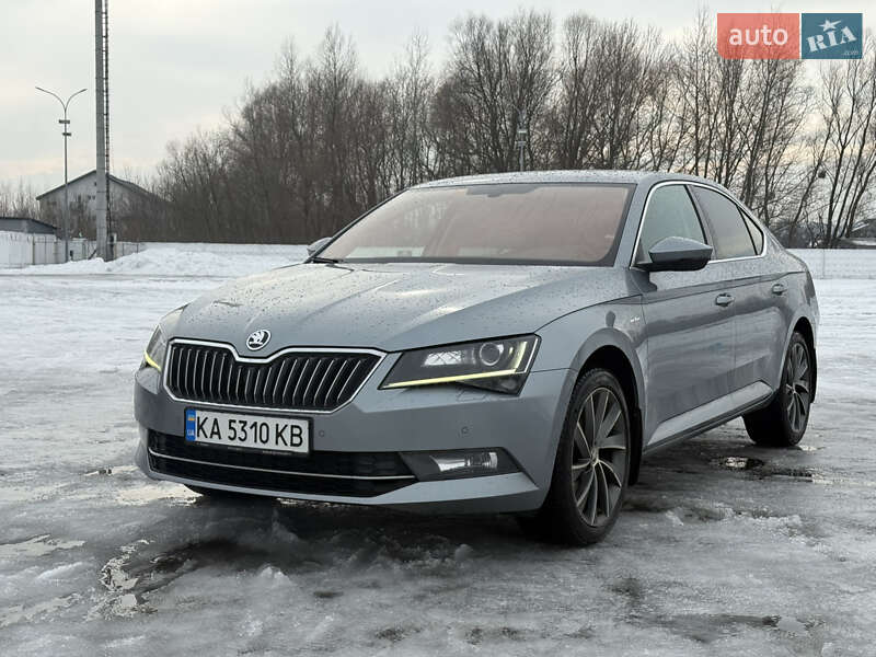 Ліфтбек Skoda Superb 2016 в Києві