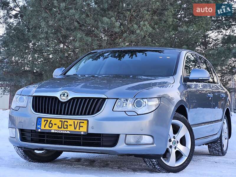 Лифтбек Skoda Superb 2008 в Дрогобыче