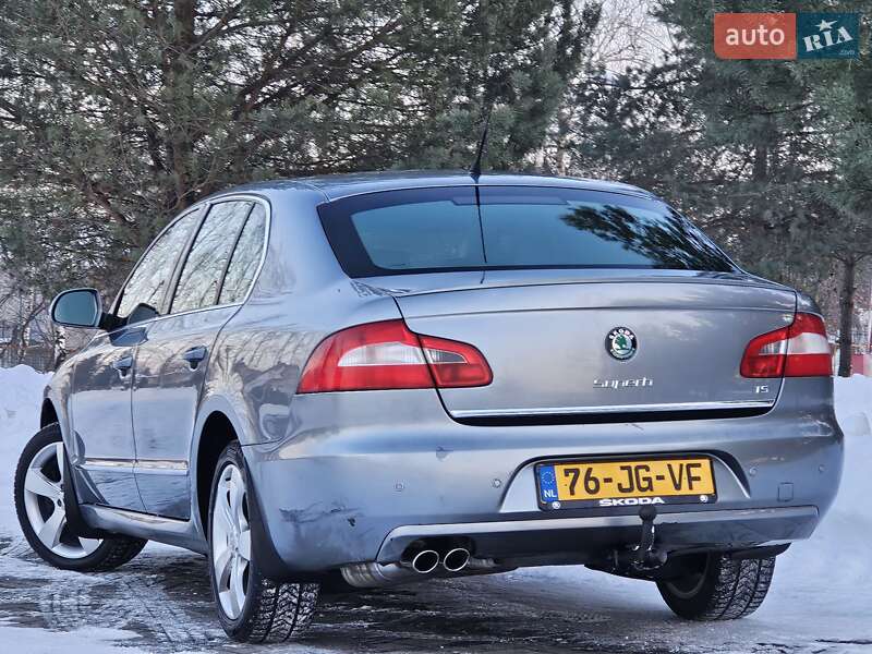 Лифтбек Skoda Superb 2008 в Дрогобыче