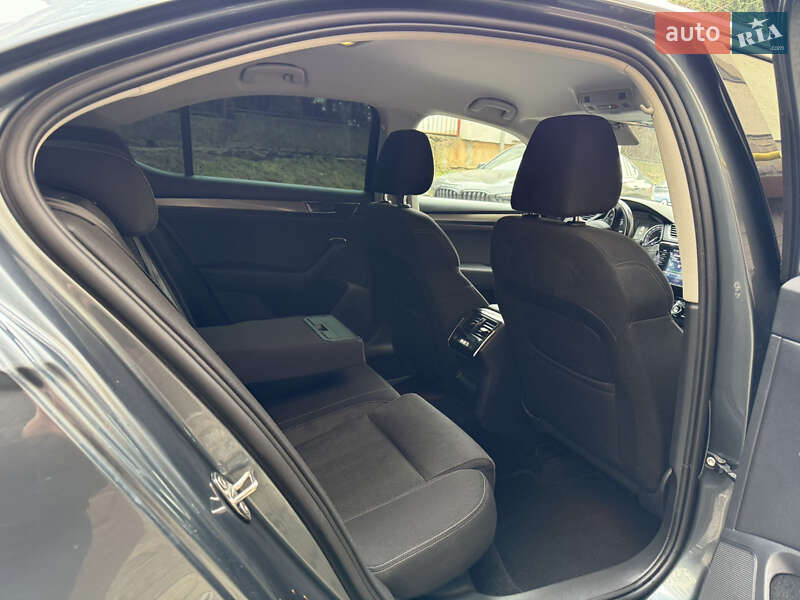 Лифтбек Skoda Superb 2019 в Ужгороде фото 28 Лифтбек Skoda Superb 2019 в Ужгороде