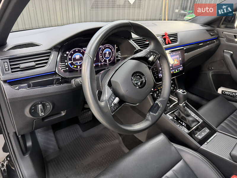Універсал Skoda Superb 2020 в Хмельницькому