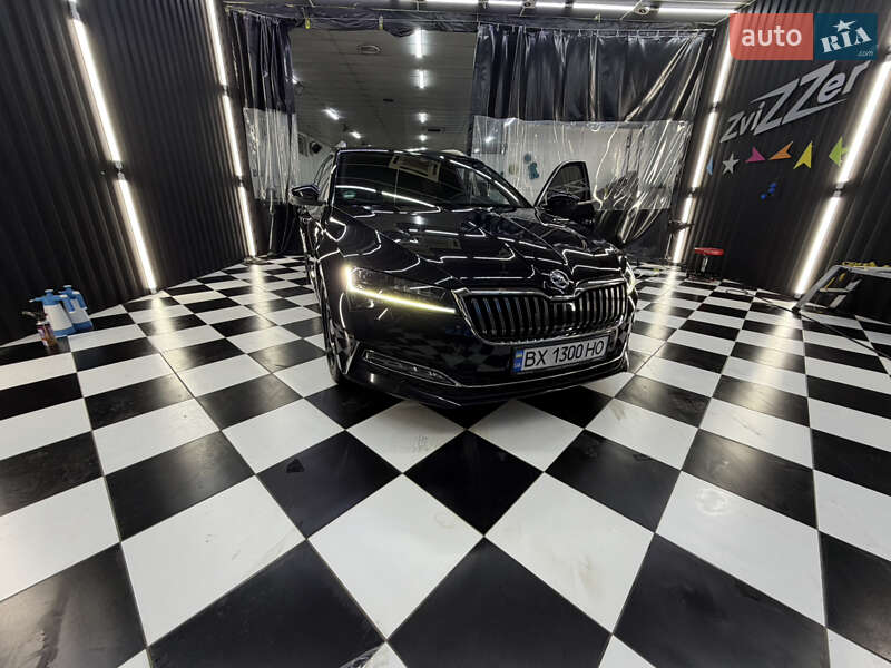 Універсал Skoda Superb 2020 в Хмельницькому
