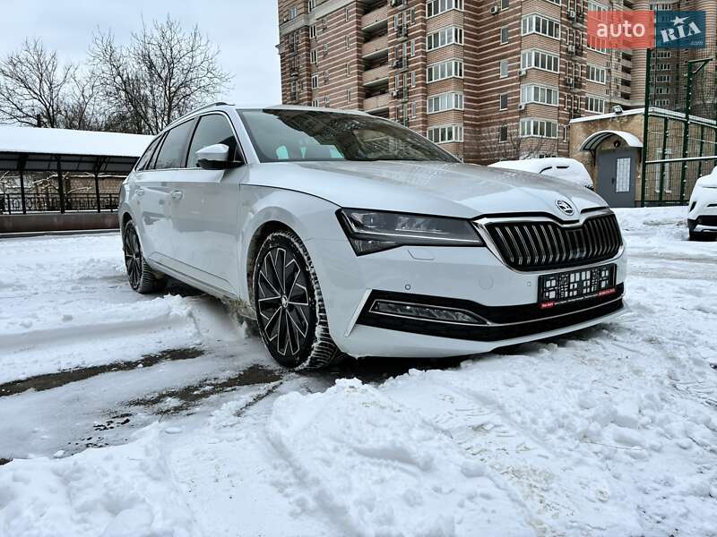 Универсал Skoda Superb 2023 в Киеве фото 7 Универсал Skoda Superb 2023 в Киеве