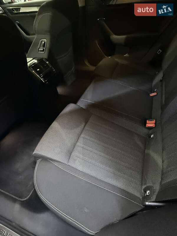 Универсал Skoda Superb 2020 в Луцке