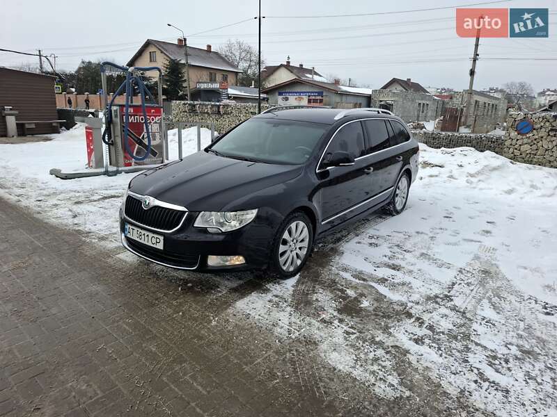 Универсал Skoda Superb 2011 в Ивано-Франковске