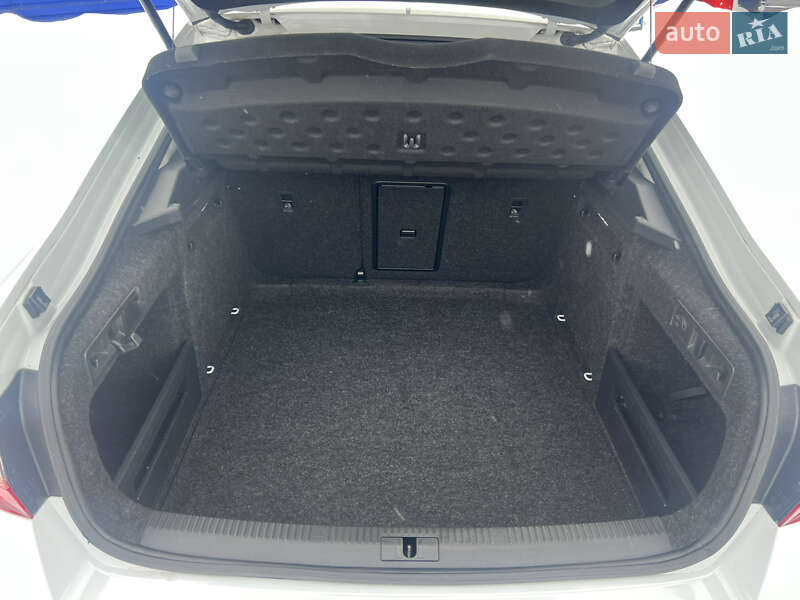 Лифтбек Skoda Superb 2021 в Киеве фото 8 Лифтбек Skoda Superb 2021 в Киеве